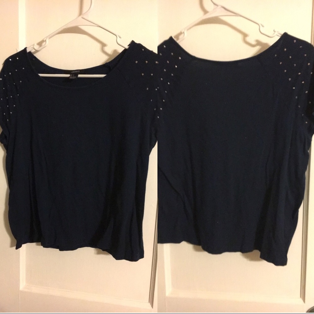 Navy tee